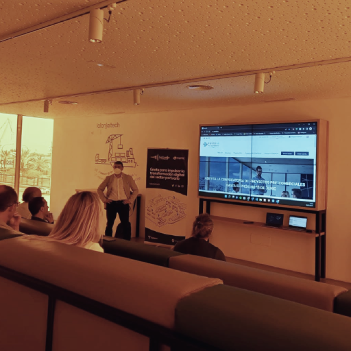 charla ayudas puertos del estado