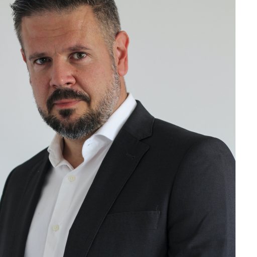 Fernando Tirado Green Bunkers